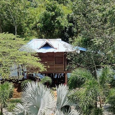 Thabasiya Resorts Kuzhittura Exterior photo
